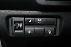 Nissan-Leaf-22