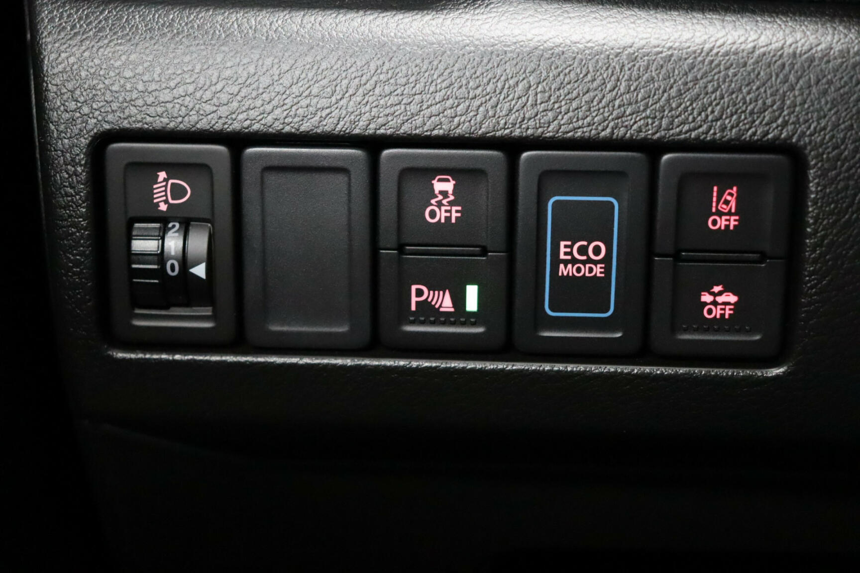 Suzuki-Vitara-29