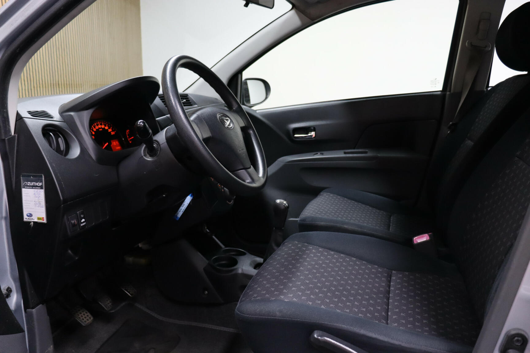 Daihatsu-Cuore-10