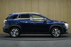 Suzuki-S-Cross-11