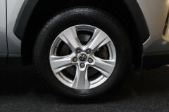Toyota-RAV4-11