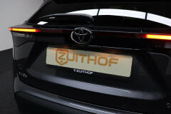 Toyota-Yaris Cross-5